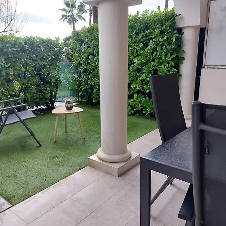 Bagatelle 3etoiles Rez De Jardin Axelle Locappart Apartament *