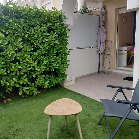 Apartamento Bagatelle 3etoiles Rez De Jardin Axelle Locappart *