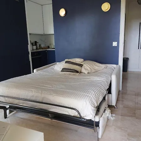 Apartment Bagatelle 3etoiles Rez De Jardin Axelle Locappart *