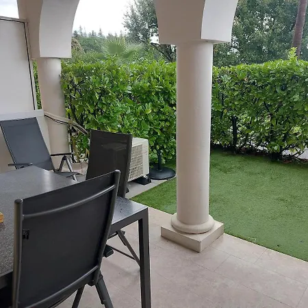 Apartment Bagatelle 3etoiles Rez De Jardin Axelle Locappart Mandelieu-la-Napoule